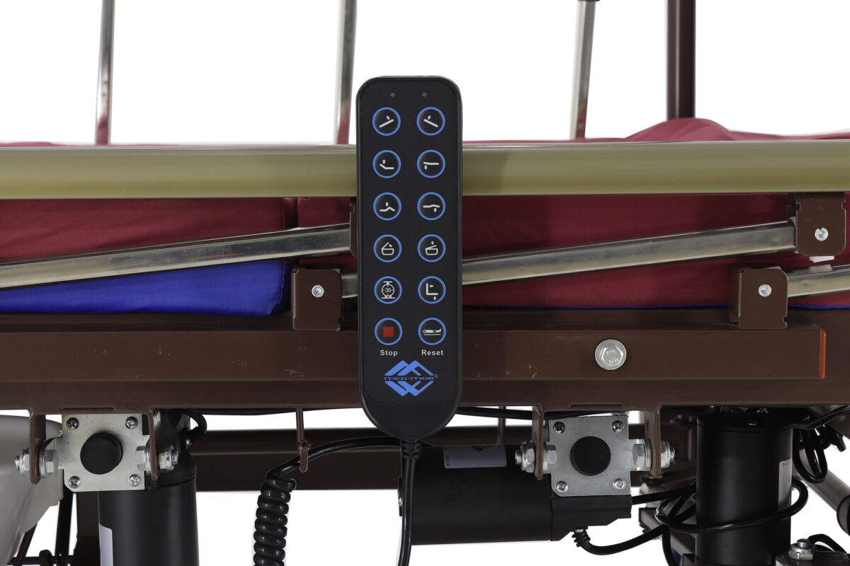 Изображение Кровать для лежачих больных с электроприводом КМР-11 венге