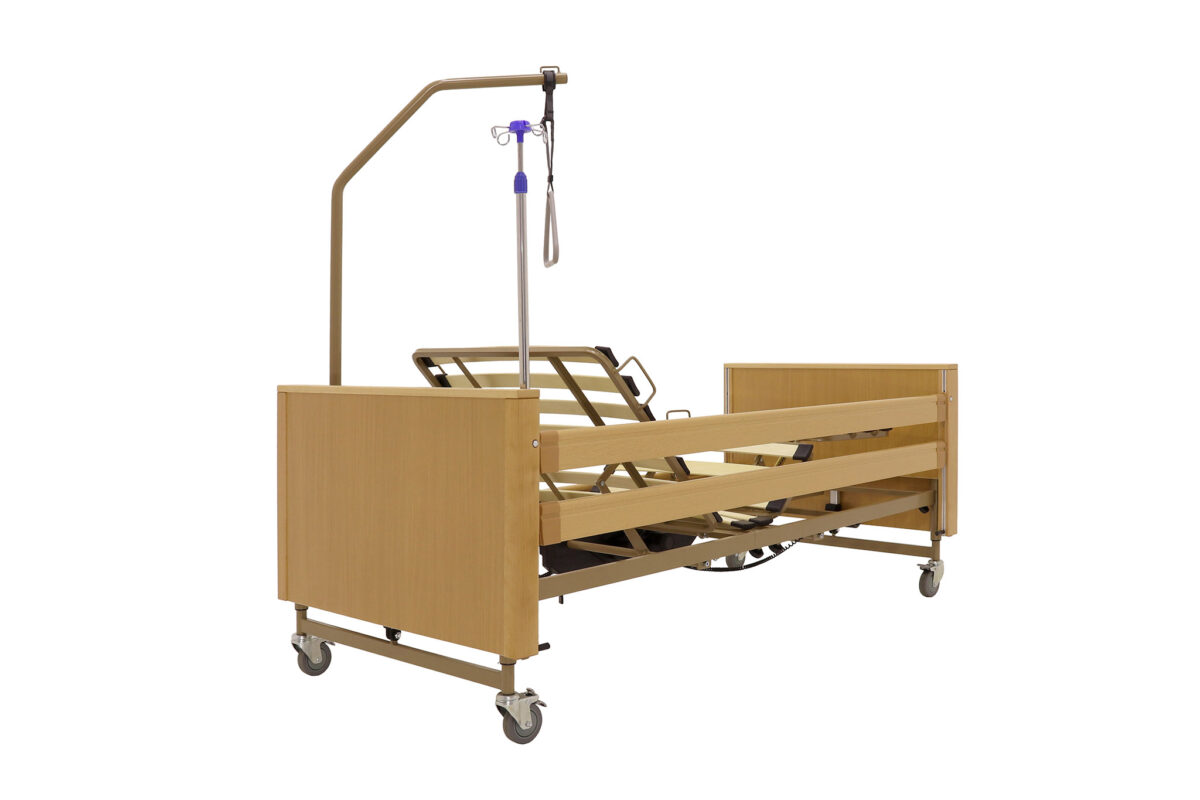 Изображение Кровать многофункциональная медицинская электрическая с регулировкой высоты КМР-14 орех